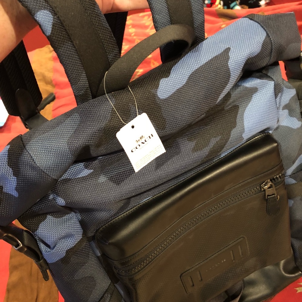 Coach camo duffel/backpack - Picture 3 of 3